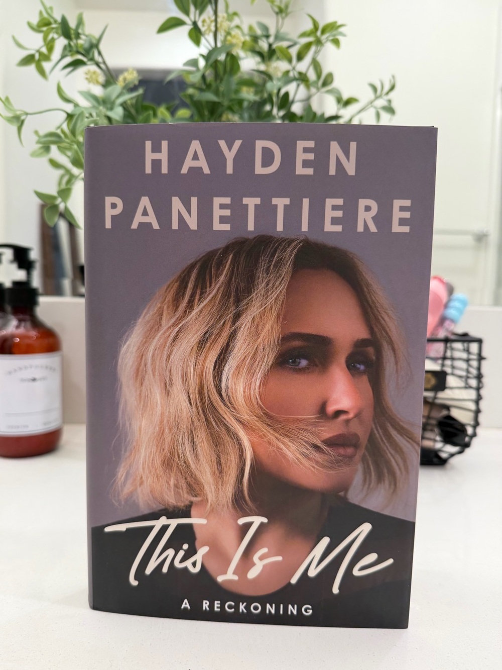 Hayden Panettiere This Is Me: A Reckoning (New! )Hardcover